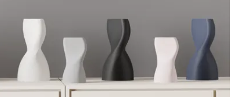 Vaso aramado em base branca